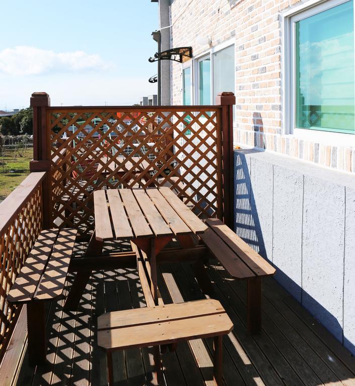 Haevichi Pension Seogwipo Extérieur photo